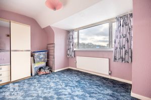 Bedroom- click for photo gallery